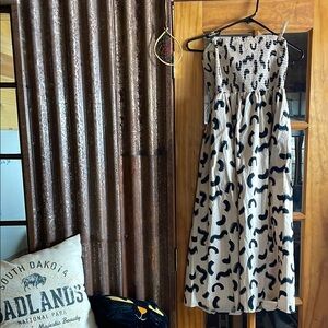 Chic Strapless Black/Tan Patterned Dress, Size XS/S